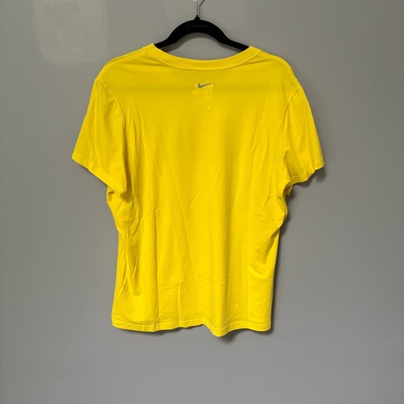 Nike Vibrant Yellow Tee plus size 1x - Picture 3 of 5